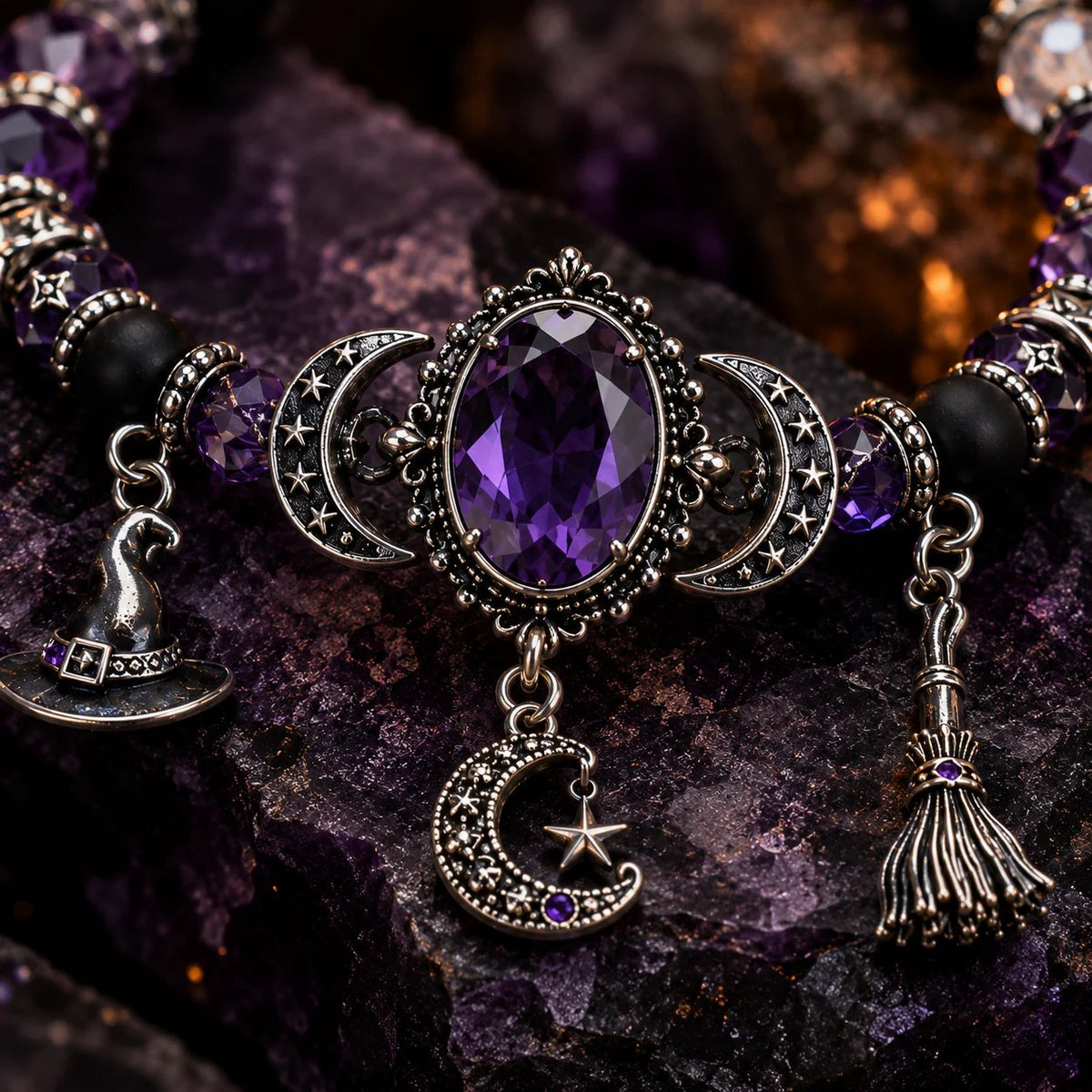 🔮 Armband mit Hexenkristall und Mondanhänger