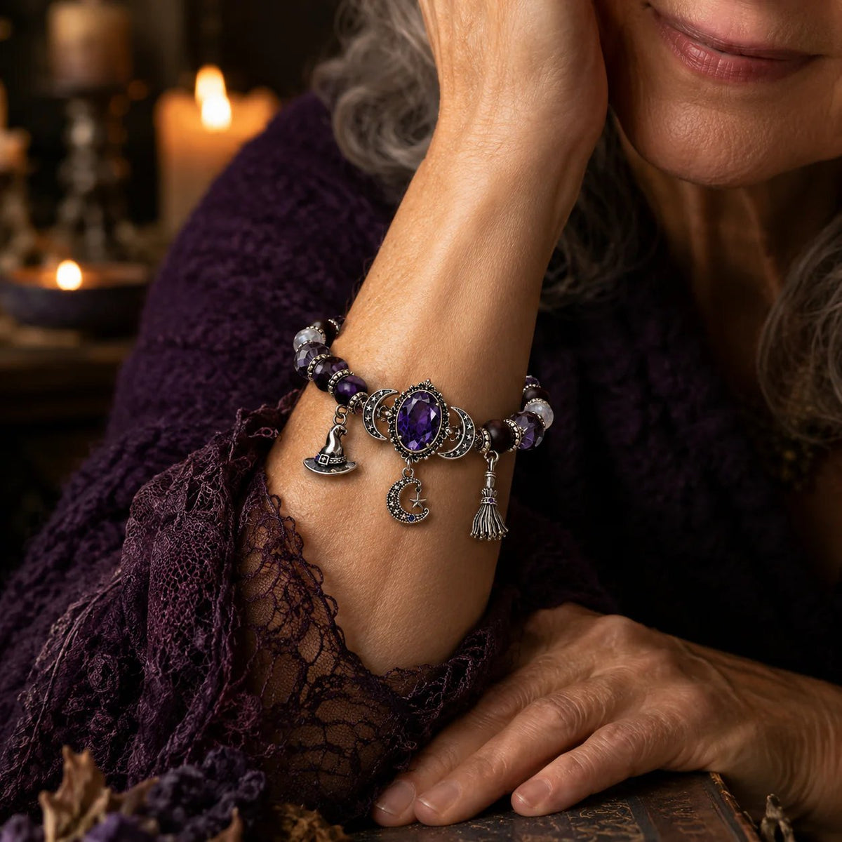 🔮 Armband mit Hexenkristall und Mondanhänger