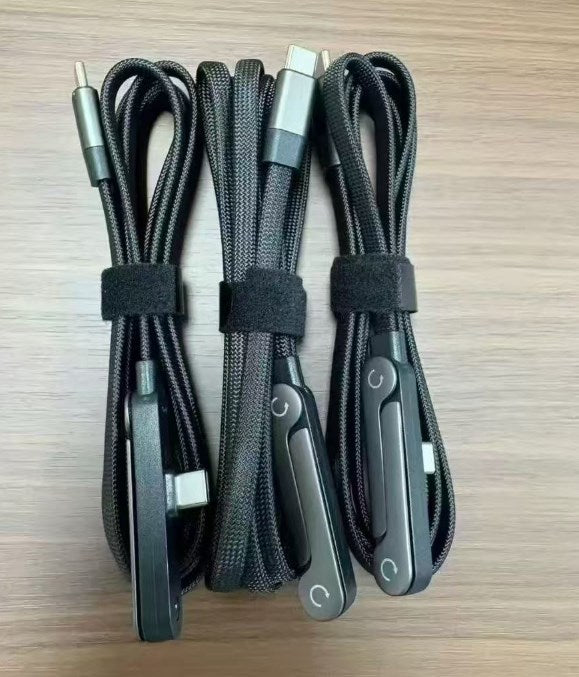 2-in-1 240W-Schnellladegerät & faltbarer Smartphone-Ständer: USB-C auf USB-C – Videos ansehen und gleichzeitig laden – Kompatibel mit iPhone 15–17, Huawei, Xiaomi, Honor