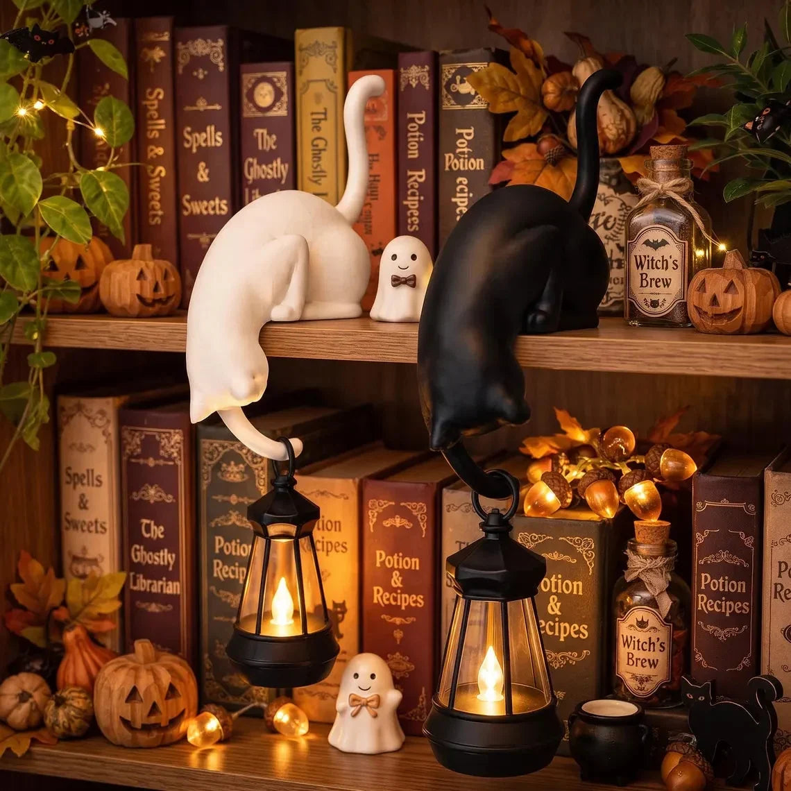 🐈‍Niedliche Katzenfigur mit LED-Beleuchtung fürs Bücherregal – Hübsche Dekoration fürs Bücherregal und praktischer Schlüsselhaken