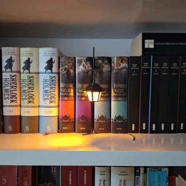 Dekorative Bücherregalbeleuchtung in Laterne-Optik | Vintage-LED-Lampe für Leseecken