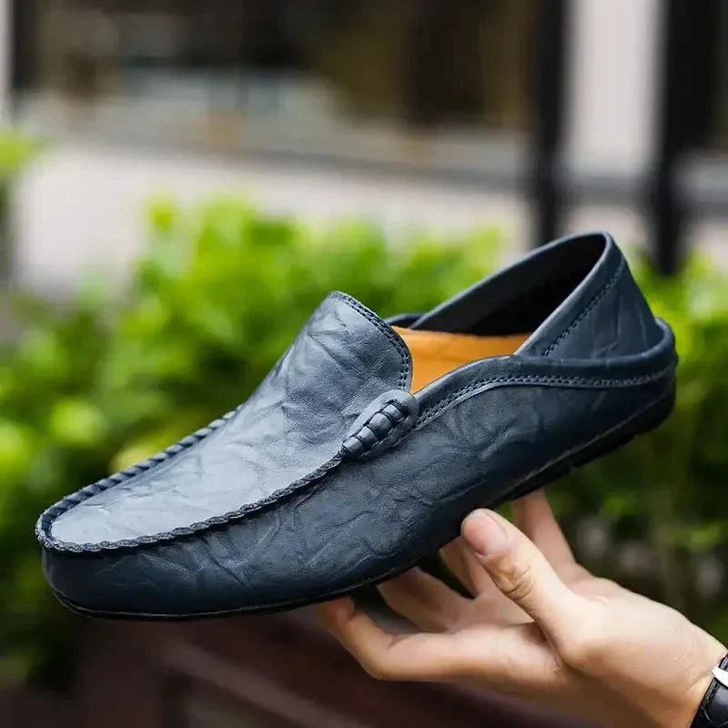 Handgefertigte Lederslipper für Herren im Mailänder Stil